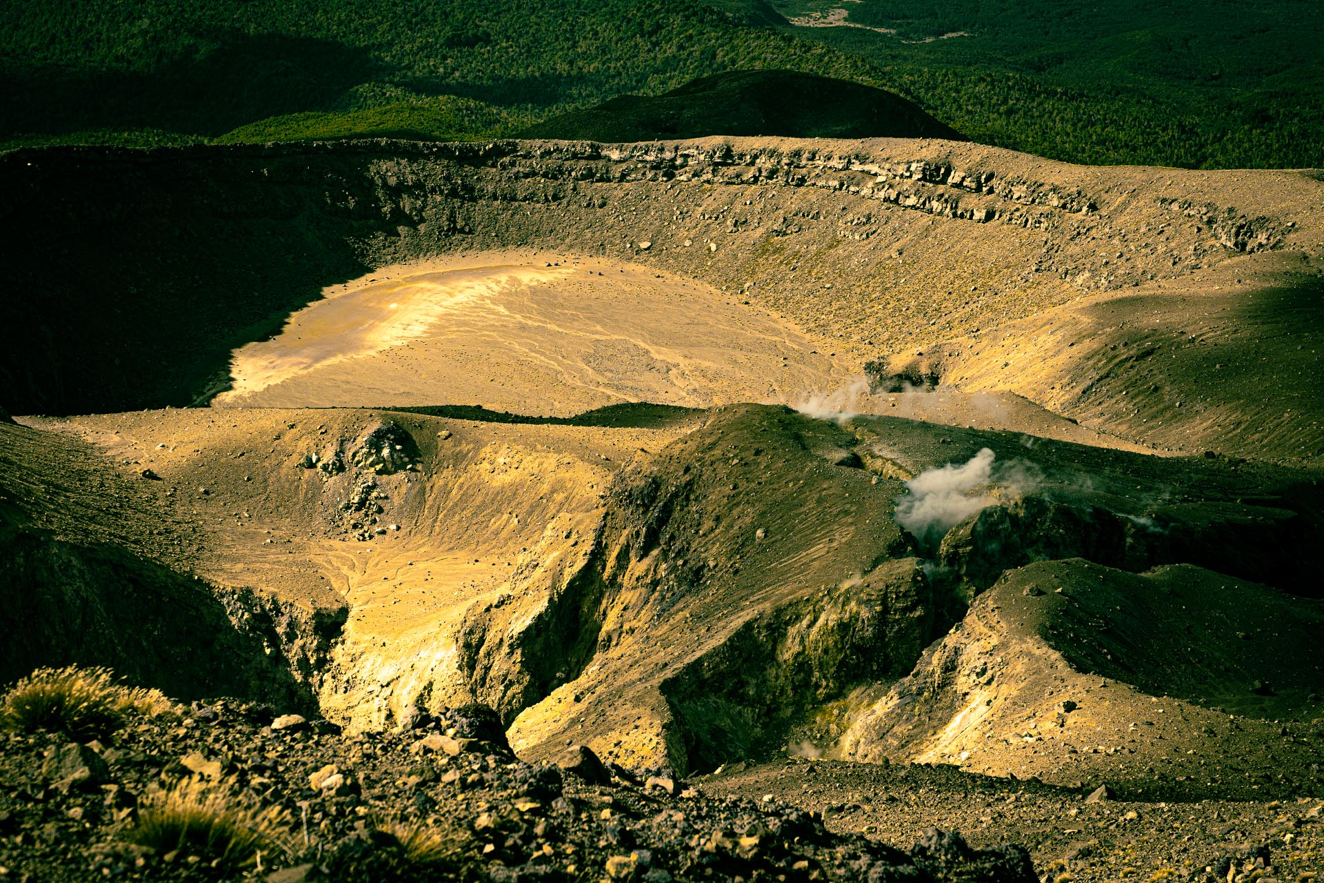 Te Mari Crater and the 2012 explosion crater.
