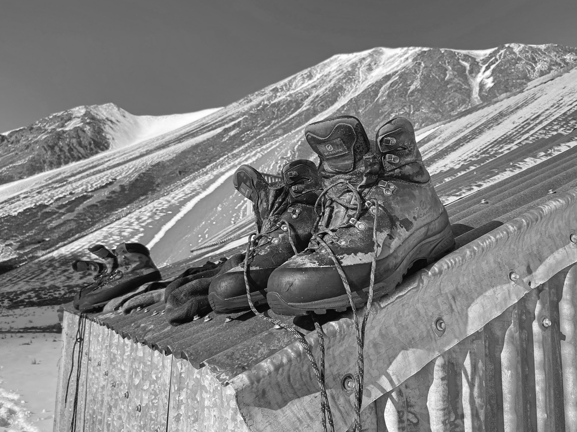 Thawing boots and sox at Top Hut