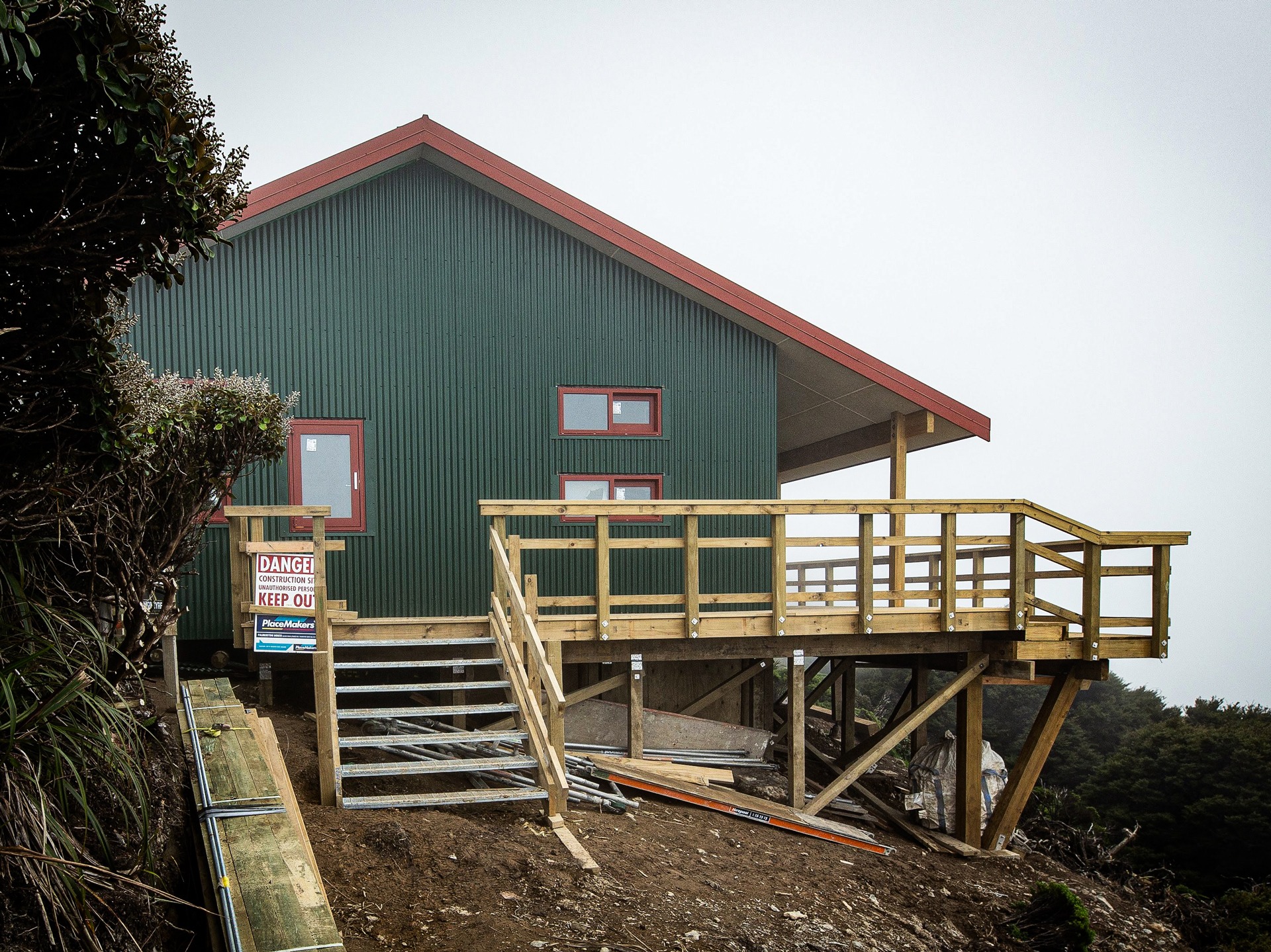 Powell Hut rebuild 2019 showing south wall cladding